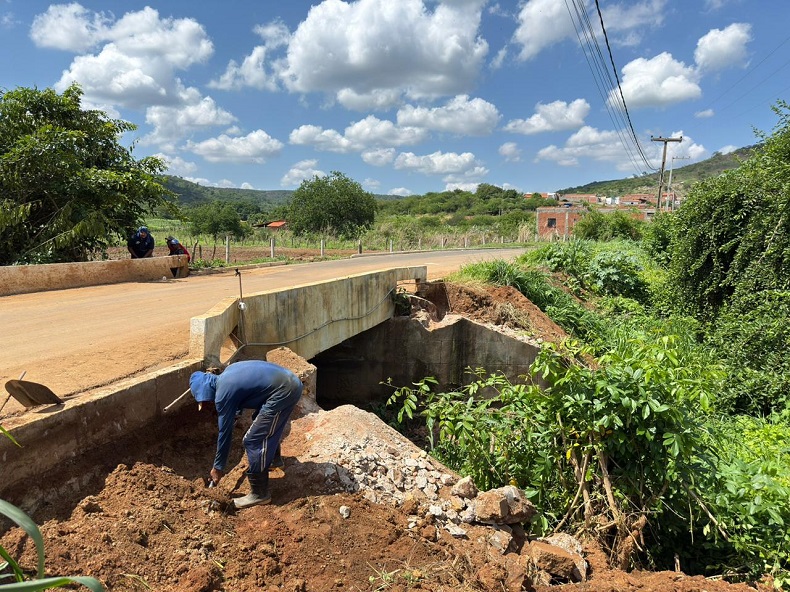 {{ $post->ma_foto }}