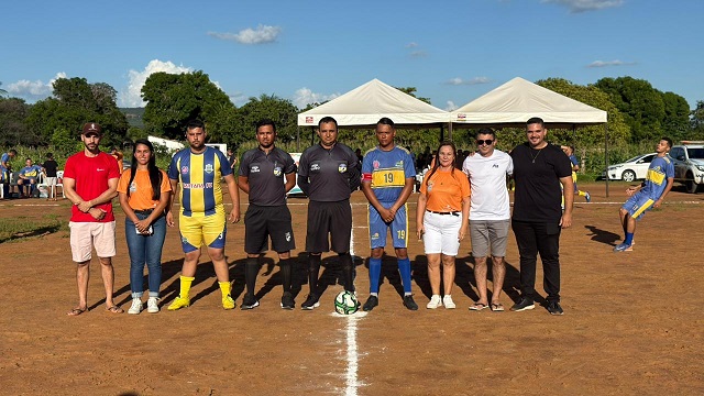 {{ $post->ma_foto }}