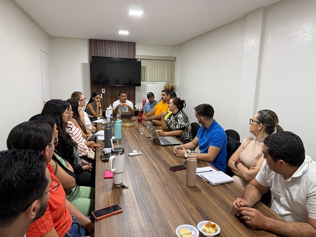 {{ $post->ma_foto }}