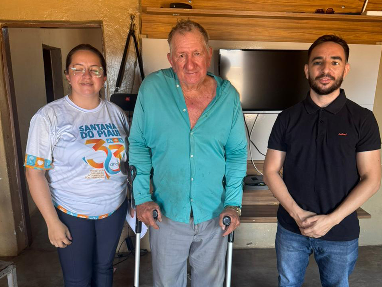 {{ $post->ma_foto }}